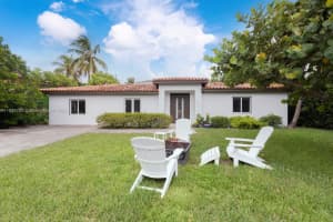 677 Hampton Ln, Key Biscayne, FL 33149 - MLS#A11857280