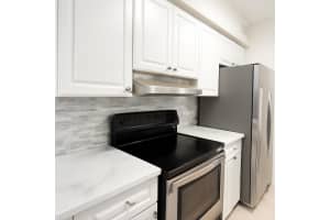 8713 Sw 5th St 208, Pembroke Pines