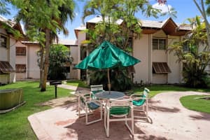 9400 SW 77th Ave K8, Miami, FL 33156 Sold 12/04/25