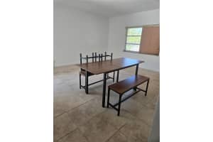 250 SE Park St 4, Dania Beach, FL 33004 - MLS#A11857344