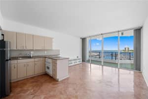 555 Ne 15 Steet 515 Miami, FL 33132 - MLS#A11857345