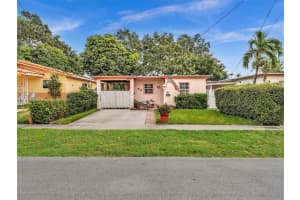 411 Nw 59th Ct, Miami
