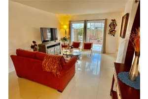 1127 SE 13th Ave, Homestead, FL 33035, Sold 10/17/25