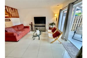 1127 SE 13th Ave, Homestead, FL 33035, Sold 10/17/25