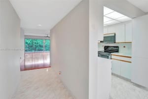 1200 Sw 125th Ave 415l Pembroke Pines, FL 33027 - MLS#A11857381