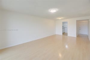 2471 Sw 82nd Ave 308 Davie, FL 33324 - MLS#A11857391