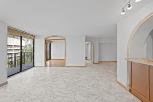 1450 Brickell Bay Dr 515 Miami, FL 33131 - MLS#A11857424