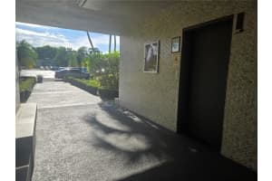 1001 Hillcrest Ct 302 Hollywood, FL 33021 - MLS#A11857436