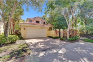 1577 Passion Vine Cir 9-2 Weston, FL 33326 - MLS#A11857450