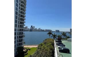 19101 Ne 36th Ct 705 Aventura, FL 33180 - MLS#A11857457