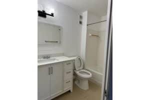 16851 Ne 23rd Ave A212, North Miami Beach