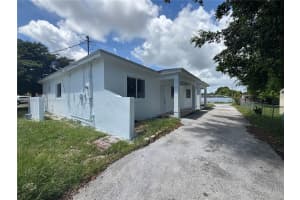 26514 SW 138th Ave 26514/26516, Homestead, FL 33032 - MLS#A11857491