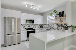801 Nw 134th Ave Pembroke Pines, FL 33028 - MLS#A11857531
