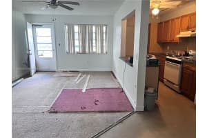 160 Ne 203rd Ter E5 Miami Gardens, FL 33179 - MLS#A11857548