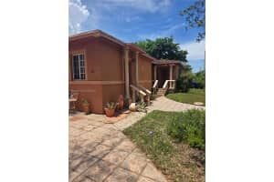 501 Nw 43rd St Miami, FL 33127 - MLS#A11857553