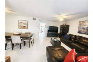 580 Egret Dr 322 Hallandale Beach, FL 33009 - MLS#A11857564