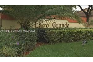 2675 W 66th St 14-19, Hialeah