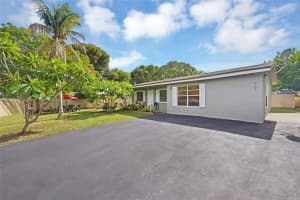 461 Nw 17th Pl, Fort Lauderdale