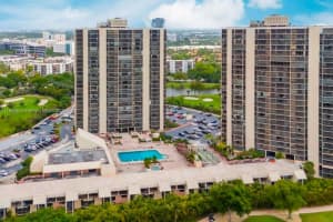 20335 W Country Club Dr 1808 Aventura, FL 33180 - MLS#A11857612