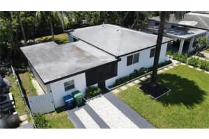 270 Ne 162nd St, Miami