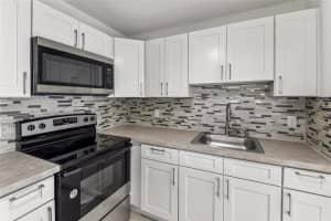 447 Saxony J 447 Delray Beach, FL 33446 - MLS#A11857624
