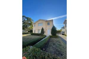 2880 S Le Jeune Rd 2880 Coral Gables, FL 33134 - MLS#A11857637