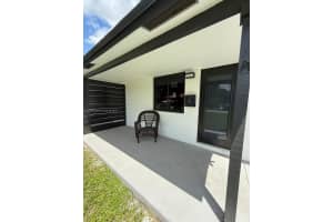 2927 SW 19th St 1-2, Fort Lauderdale, FL 33312 - MLS#A11857674