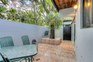 16332 E Oak Walk 16332 Miami Lakes, FL 33014 - MLS#A11857690