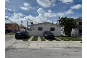 320 W 10th St 1, Hialeah, FL 33010 - MLS#A11857709