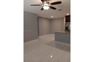 6040 Shakerwood Cir 208 Tamarac, FL 33319 - MLS#A11857719