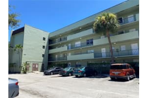 1638 Embassy Dr 306 West Palm Beach, FL 33401 - MLS#A11857725