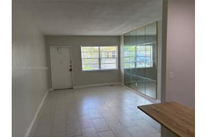 1301 N 12th Ct 5a Hollywood, FL 33019 - MLS#A11857728