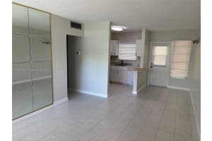 1301 N 12th Ct 5a Hollywood, FL 33019 - MLS#A11857728