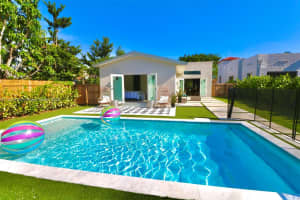 2975 SW 15th St, Miami, FL 33145 - MLS#A11857740