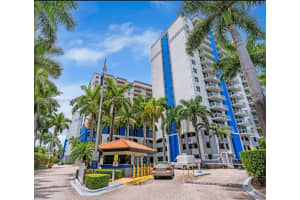 5085 Nw 7th St Ph1 Miami, FL 33126 - MLS#A11857747