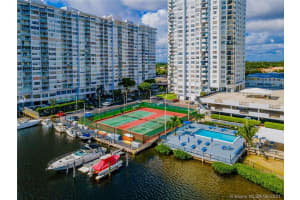 2750 Ne 183rd St 801, Aventura