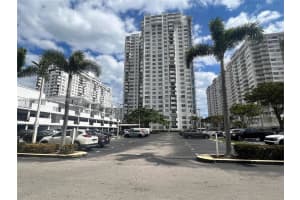 2750 NE 183rd St APT 801, Aventura, FL 33160, - MLS#A11857785