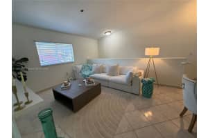 10949 W Okeechobee Rd 202, Hialeah Gardens, FL 33018 - MLS#A11857808