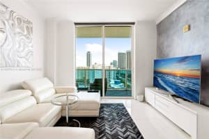 1945 S Ocean Dr 1711, Hallandale Beach, FL 33009 - MLS#A11857813