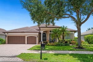 3981 E Lake Estates Dr Davie, FL 33328 - MLS#A11857843
