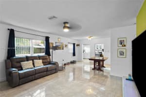 641 NE 56th Ct, Oakland Park, FL 33334 - MLS#A11857862
