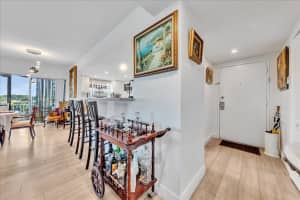 3800 Hillcrest Dr 411, Hollywood, FL 33021 - MLS#A11857912