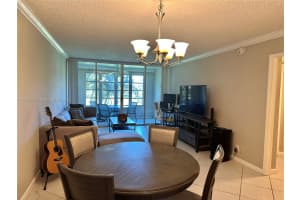 9441 Evergreen Pl 203 Davie, FL 33324 - MLS#A11857920