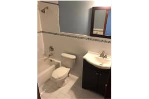 17962 Nw 68th Ave D-21 Hialeah, FL 33015 - MLS#A11857930