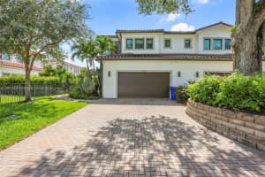5952 W Brookfield Cir W, Hollywood
