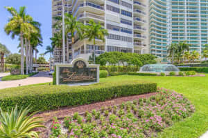 20185 E Country Club Dr 1709, Aventura