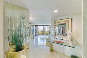 20185 E Country Club Dr 1709 Aventura, FL 33180 - MLS#A11857963