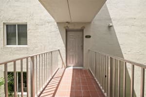 10090 Nw 80th Ct 1447 Hialeah Gardens, FL 33016 - MLS#A11857972