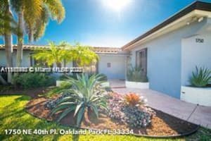 1750 Ne 40th Pl 0 Oakland Park, FL 33334 - MLS#A11857992