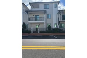 4281 Nw 83rd Ave 4281 Doral, FL 33166 - MLS#A11858013